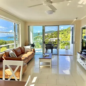 Airlie Summit Airlie Beach